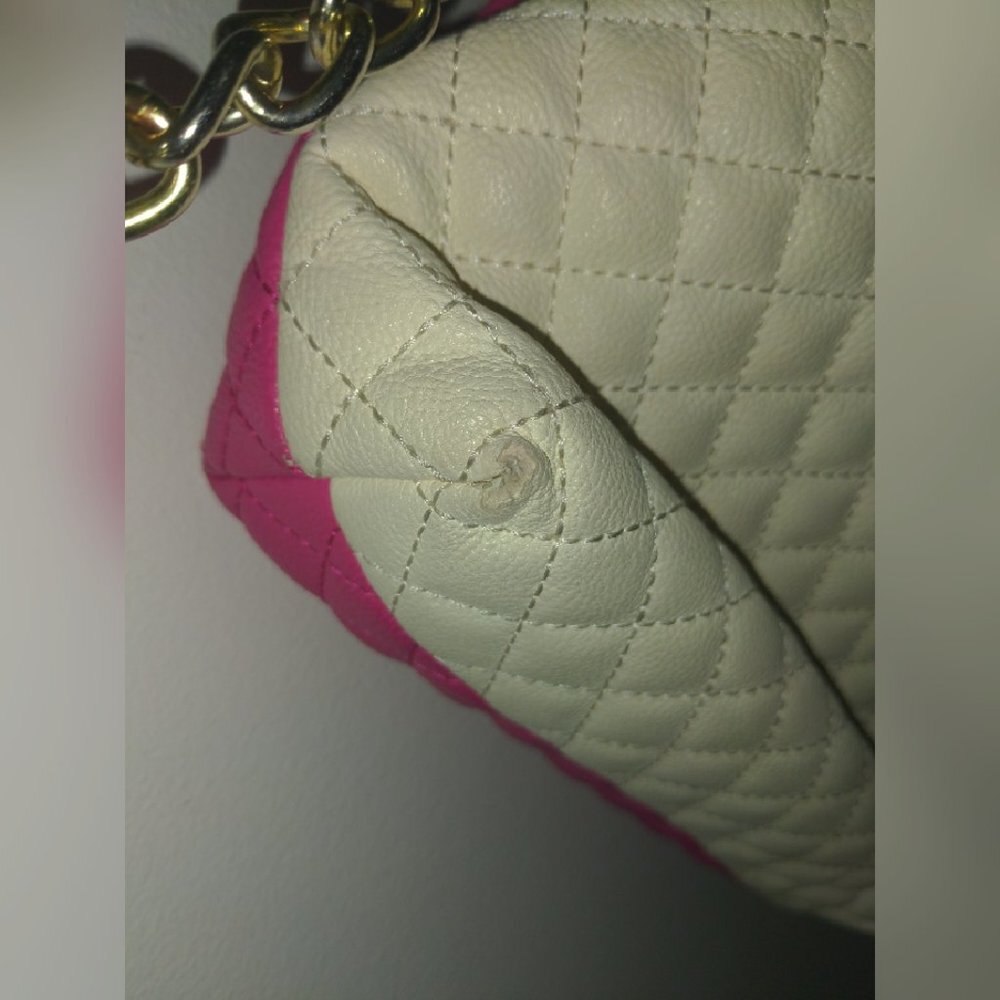 Betsey Johnson Womens Pink Quilted Shoulder Bag - Picture 7 of 14